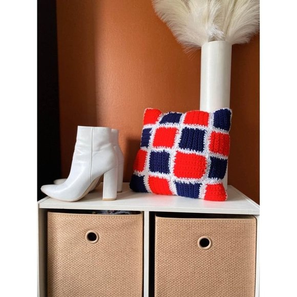 Vintage Granny Afghan Style Square Throw Pillow Knit Petite 1970s - Picture 8 of 9